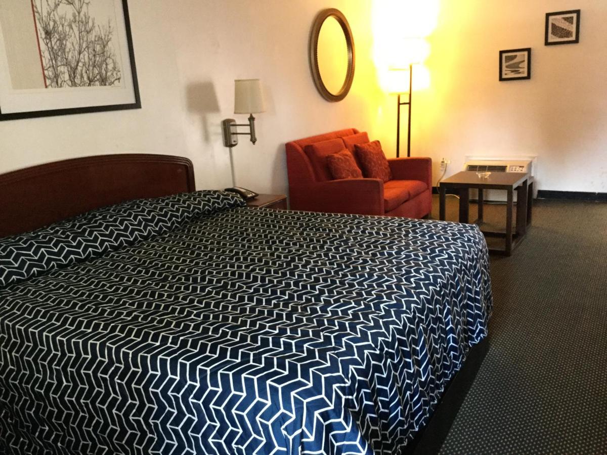 American Inn Metter Dış mekan fotoğraf